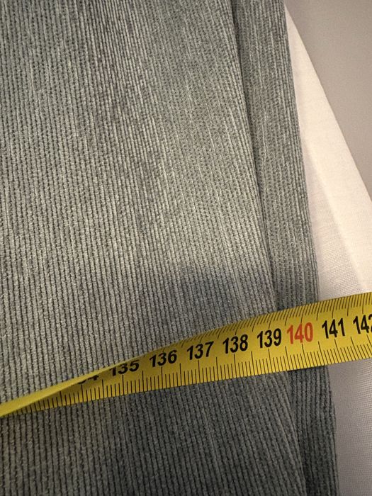 Vand un set de draperii culoare verde