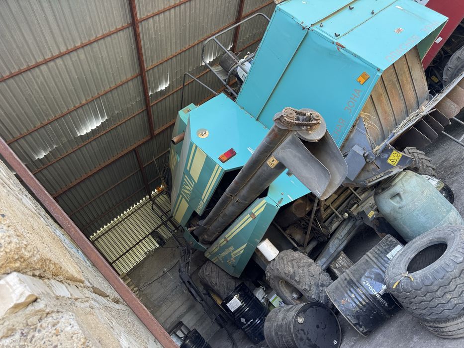комбайн есиль 740