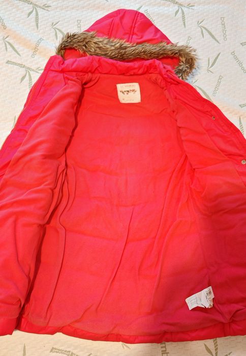 Топло червено зимно яке Lc Waikiki