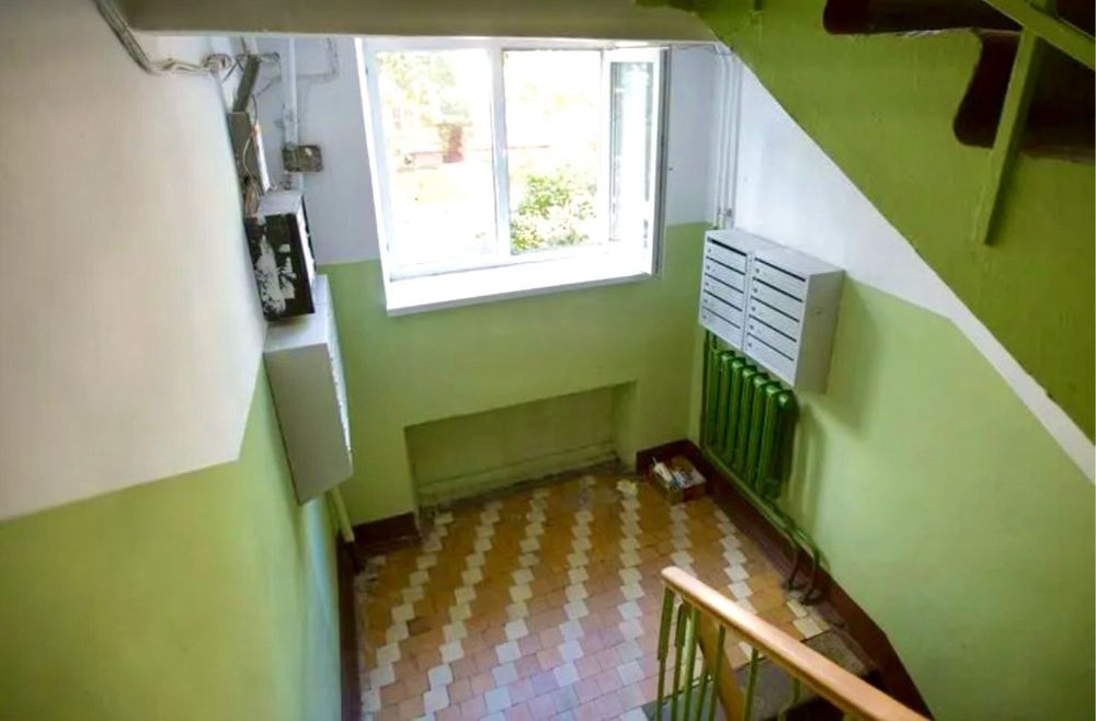 Ремонт подъездов квартир поклейка обоев