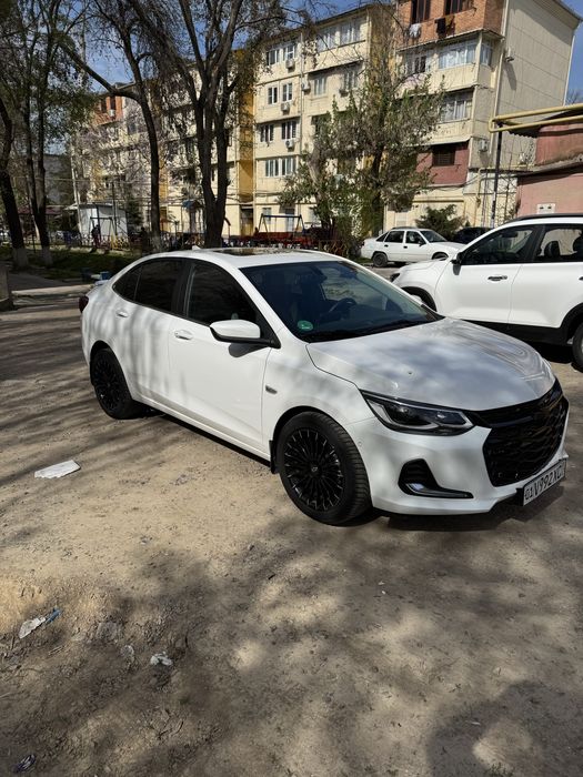 Onix premier 2025