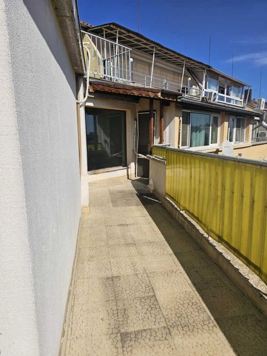 Дава под Наем 3-СТАЕН град София, Лагера