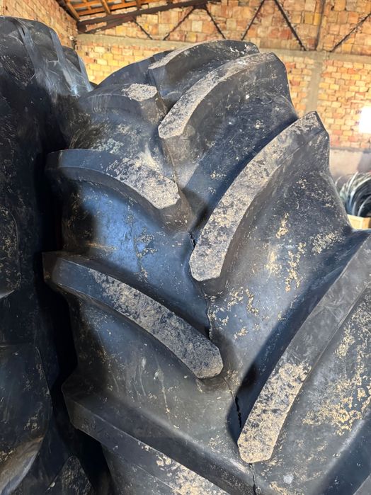 Гуми с джанти за трактор 540/65R30 FIRESTONE MAXI TRACTION и 650/65R42