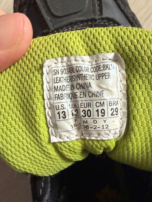 Ghete Sketchers mar 30 cu luminițe