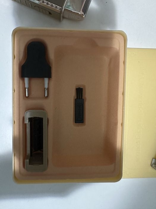 Продам Электробритву