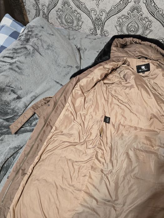 Куртка очень тёплый,норка за 10000