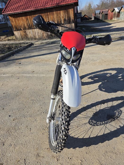 Honda xr 400r in stare excepțională