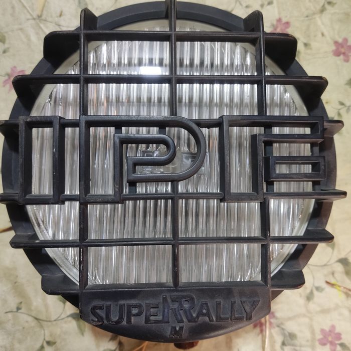 Продам галогенки оригинал