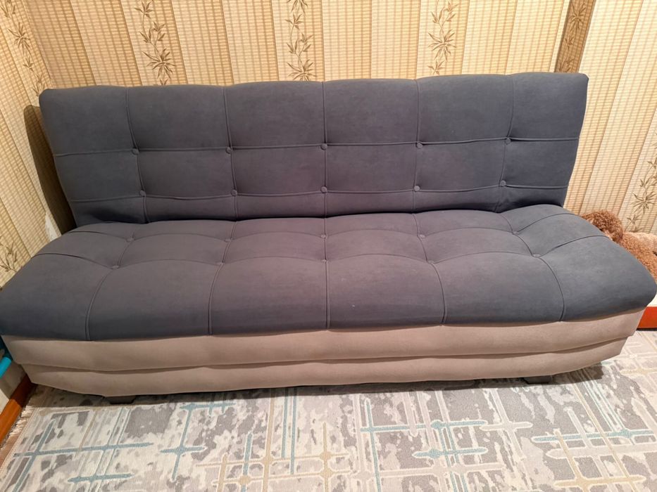 Диван 35000, самовывоз.