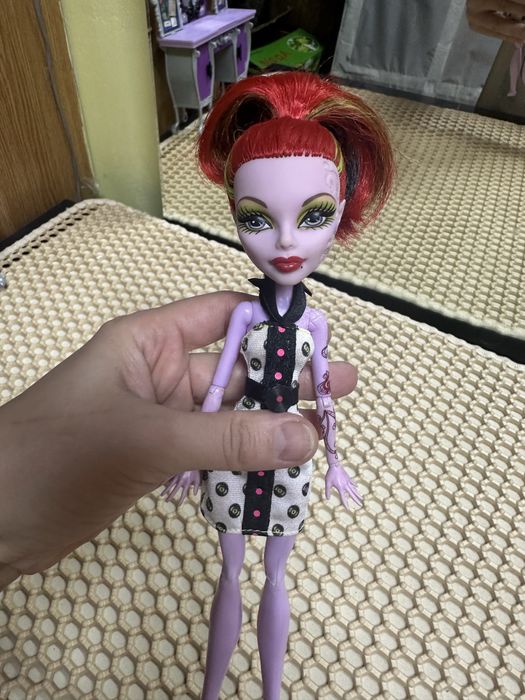 Продам куклу  монстр хай!