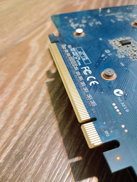 Placa video ASUS GT 730 2GB - Perfect functionala Preț negociabil