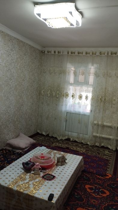 Qonirat,Qirqqiz pos,jd domda 3xanali kv satiladi.