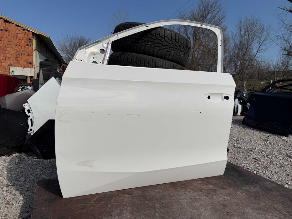 Врата Skoda Fabia 2021 год.-