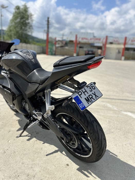Yamaha yzf r125, 2017