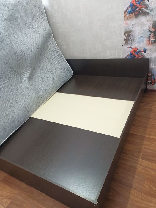 Продам кровать в хорошем состоянии