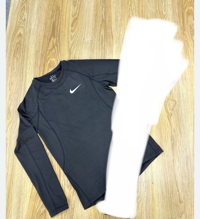 Продаю термо белье найк