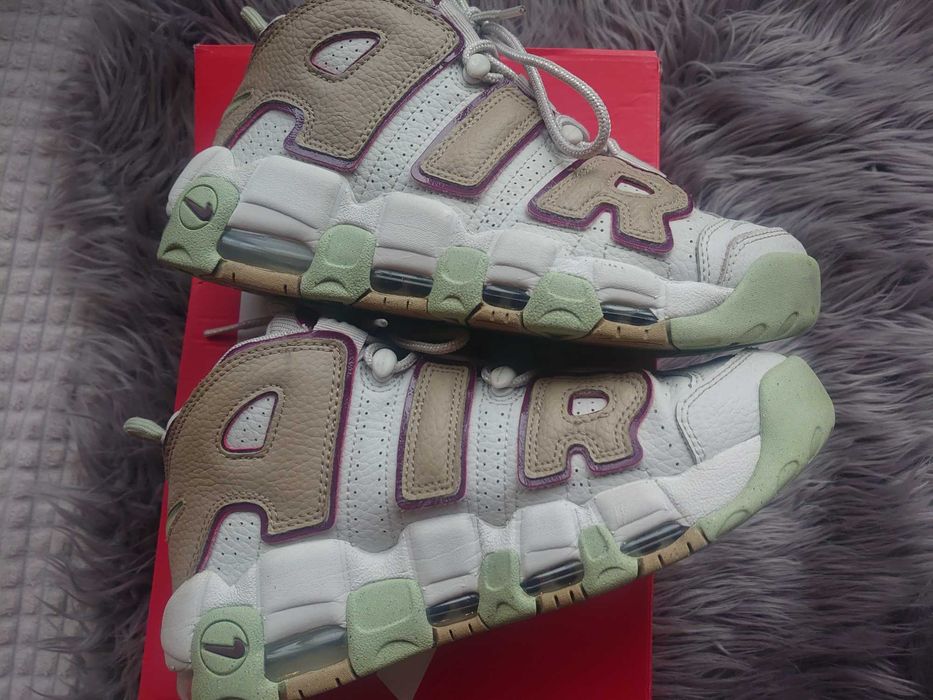 Nike - Air More Uptempo DX8955-001