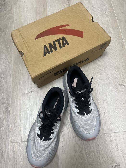 Anta кроссовки 34-35