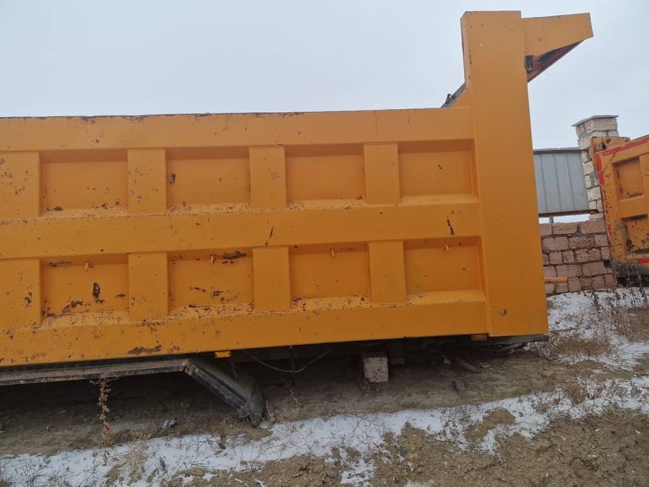 Xowa chakman kuzoflar sotiladi