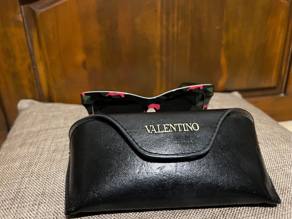 Дамски слънчеви очила - оригинално Valentino