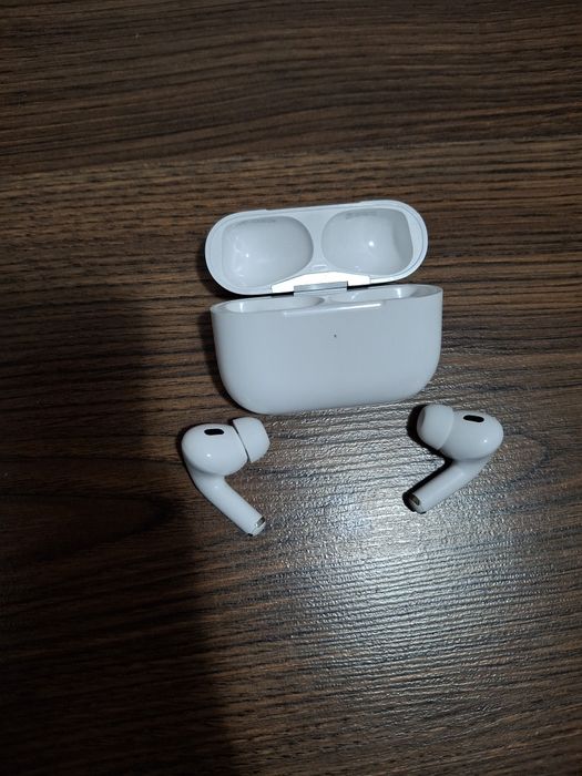 Super preț!!!AirPods Pro 2 – stare excelentă, le dau rapid!