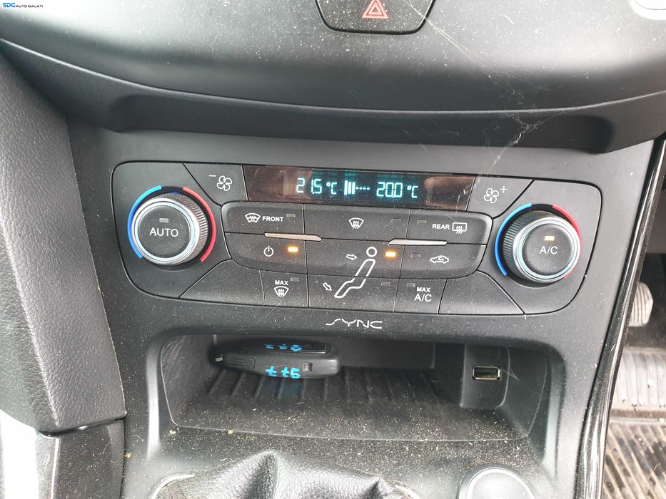 Panou Comanda AC Clima Climatronic Aer Conditionat cu Incalzire Parbriz Ford Focus 3 FL Facelift 2014 - 2018 [K8064]