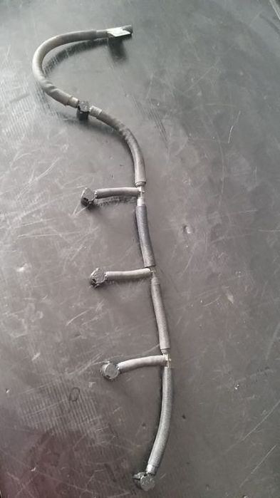 Rampa retur injectoare 2.0 d d5204t3 volvo xc60 31321198