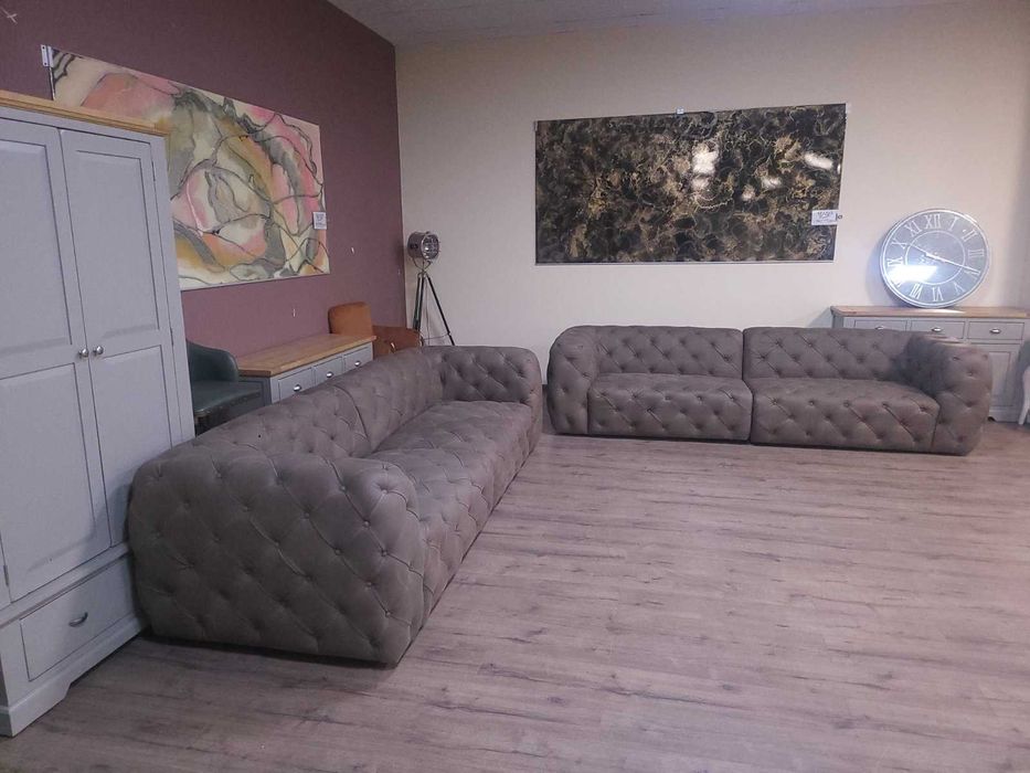 Дизайнерски кафяви кожени дивани две четворки Честърфийлд