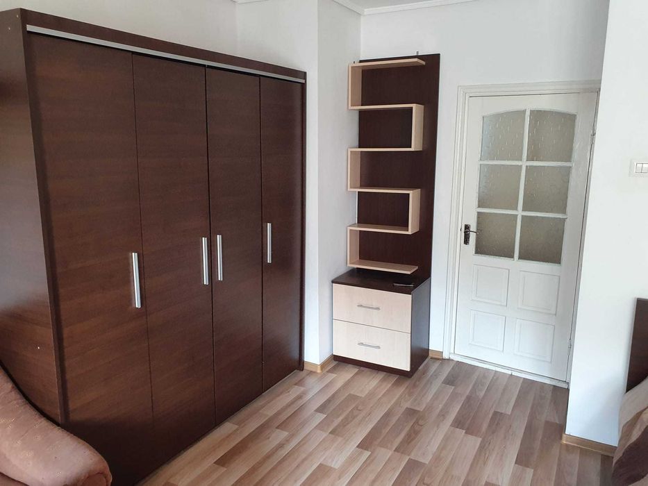 Inchiriez apartament cu o camera zona Arcu aproape de UMF si UAIC