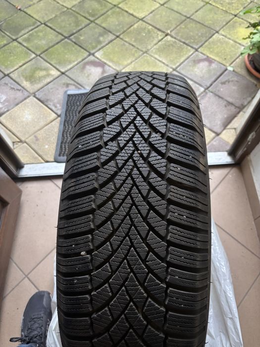 Amvelope iarna Bridgestone 215/65/R17