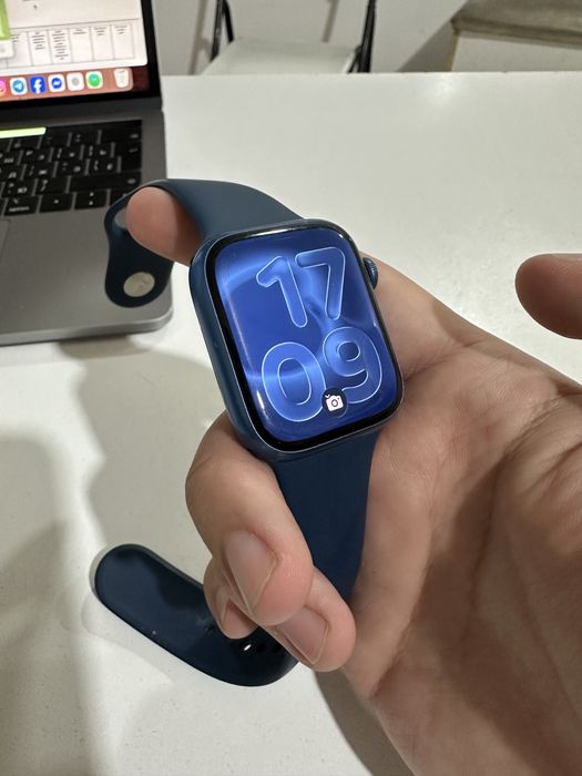 Apple Watch 7 Blue 45mm