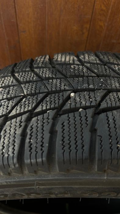 Продам шины 14 зимние