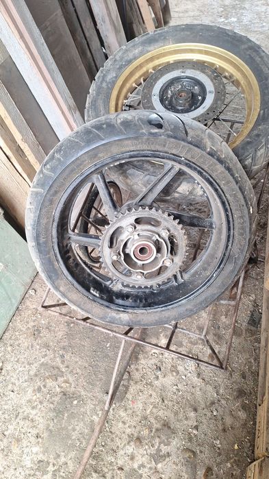 Roti motocicleta