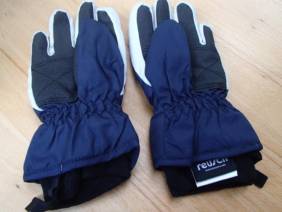 Продавам детски водоустойчиви ръкавички с пръсти reusch и термоизолаци