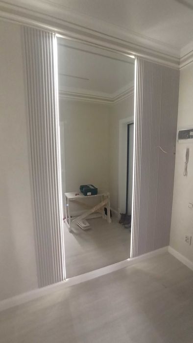 Зеркало в прихожую