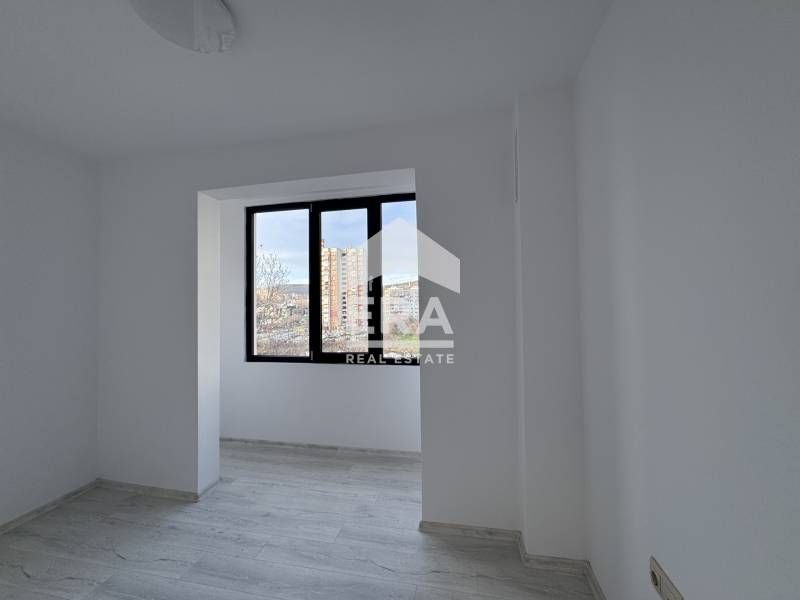 Продава се Тристаен апартамент в Варна, Младост 2 - 60 кв.м за 1189 €/кв.м - Снимка #2