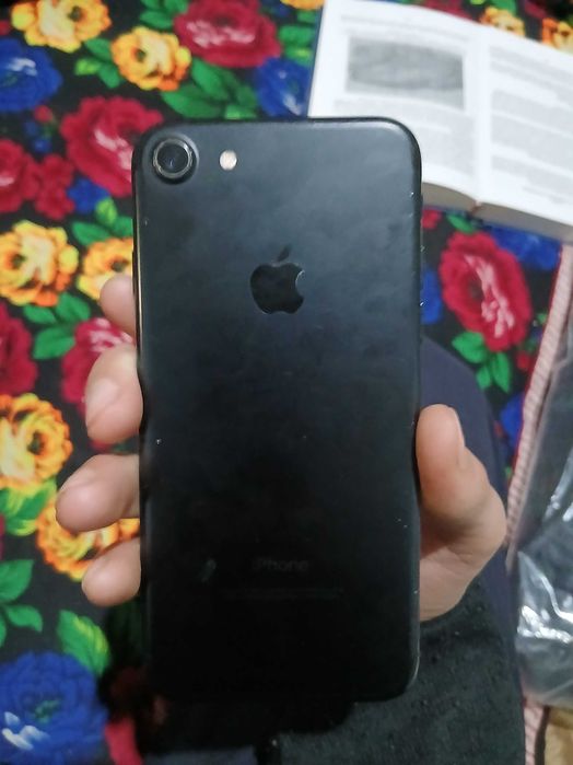 iPhone 7 100 yomkost