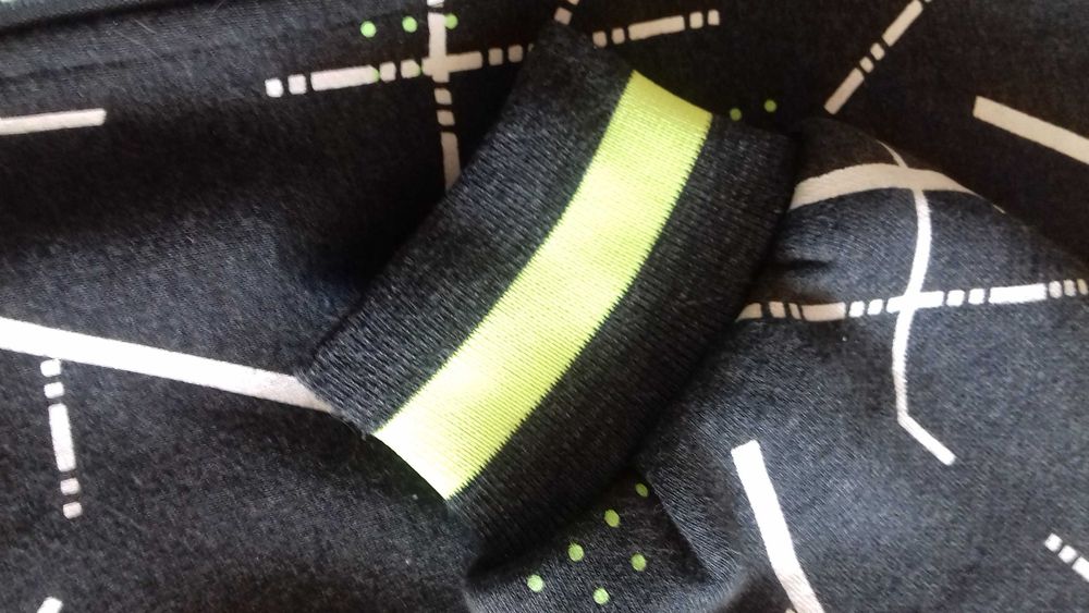 Куртка на мальчика