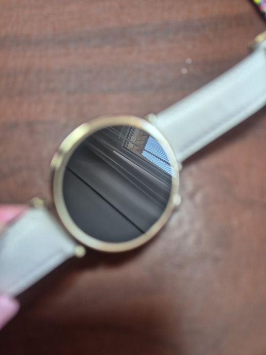 Смарт часовник Huawei Gt4