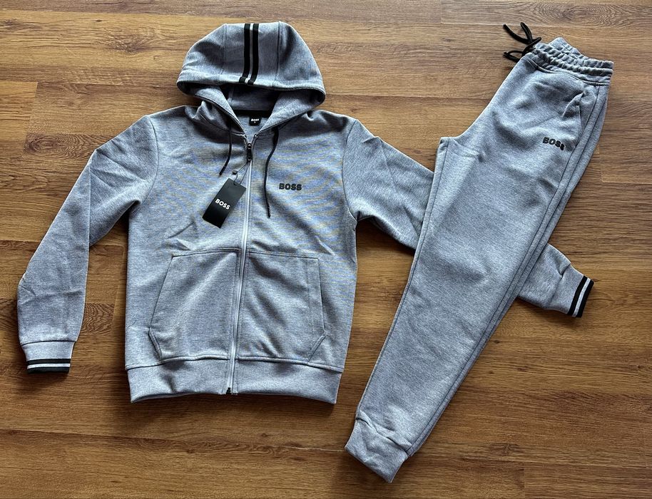 Мъжки,памучен,сив екип Hugo BOSS с гумирано лого