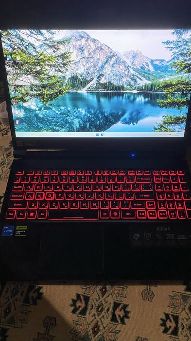 ноутбук Acer Nitro