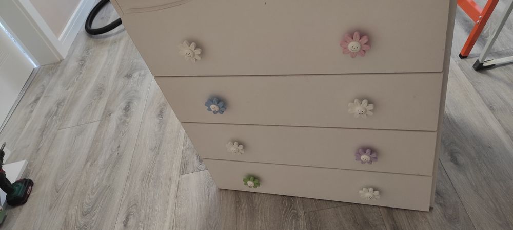 Детски скрин/ шкаф