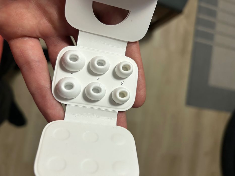 Слушалки Apple Airpods Pro (2nd Generation)