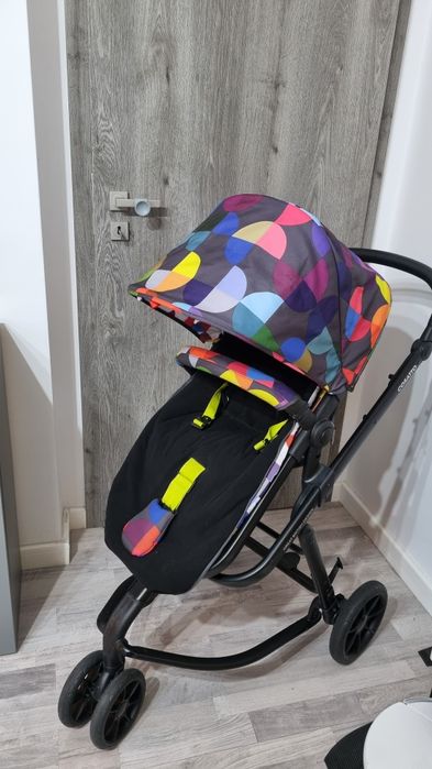 Cărucior combinat 3 în 1 Cosatto - Giggle, Kaleidoscope, set complet