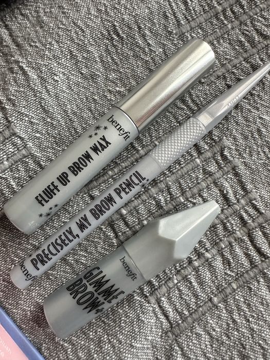 Benefit комплект и поотделно -НОВО