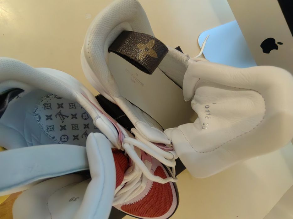 Louis Vuitton Go 0118 Archlight Розово/Червено многоцветни дамски маратонки, 39 номер
