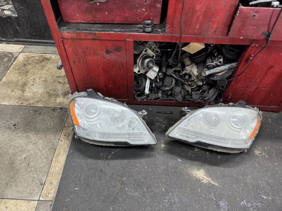 Передние фары оригинал ML 164