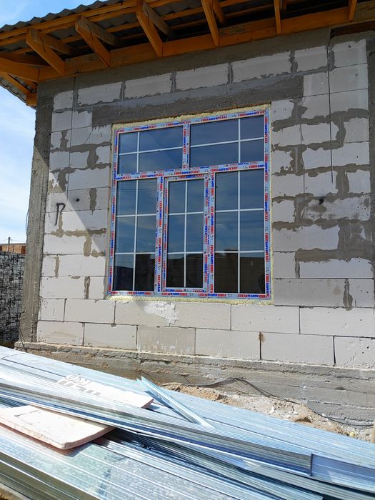 Пластиковые окна, двери, витражи.