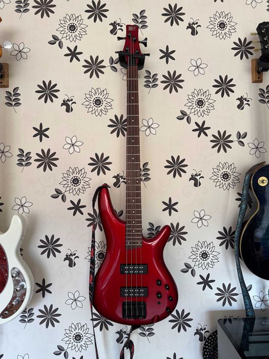 Бас китара Ibanez SR300EB-CA Candy Apple