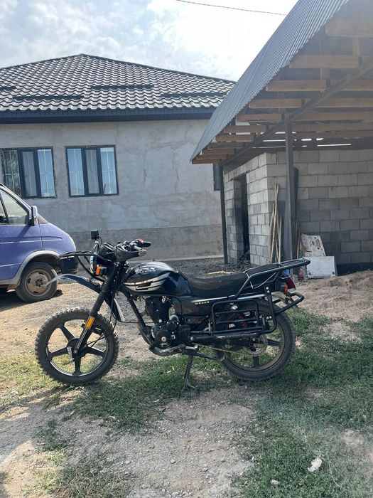Мотоцикл 200 куб